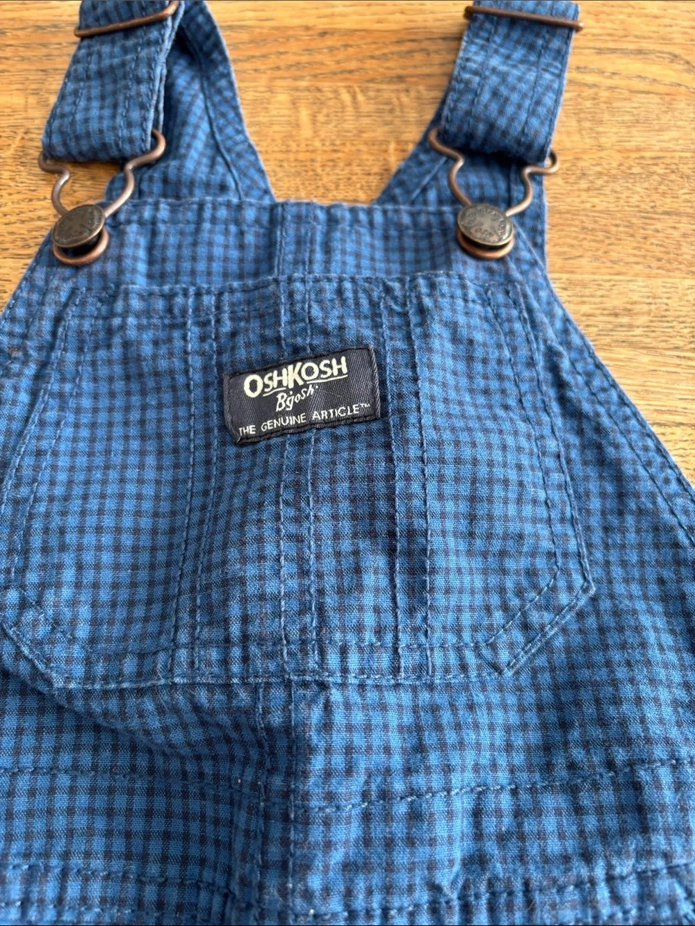 OshKosh B'gosh Plaid and Checkered Overall Shorts size 12 M Great Condition! - Picture 3 of 9
